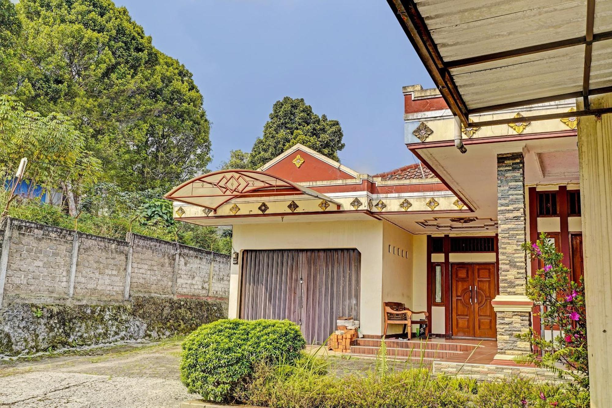 Oyo Life 91469 Pondok Pelita Lembang Esterno foto